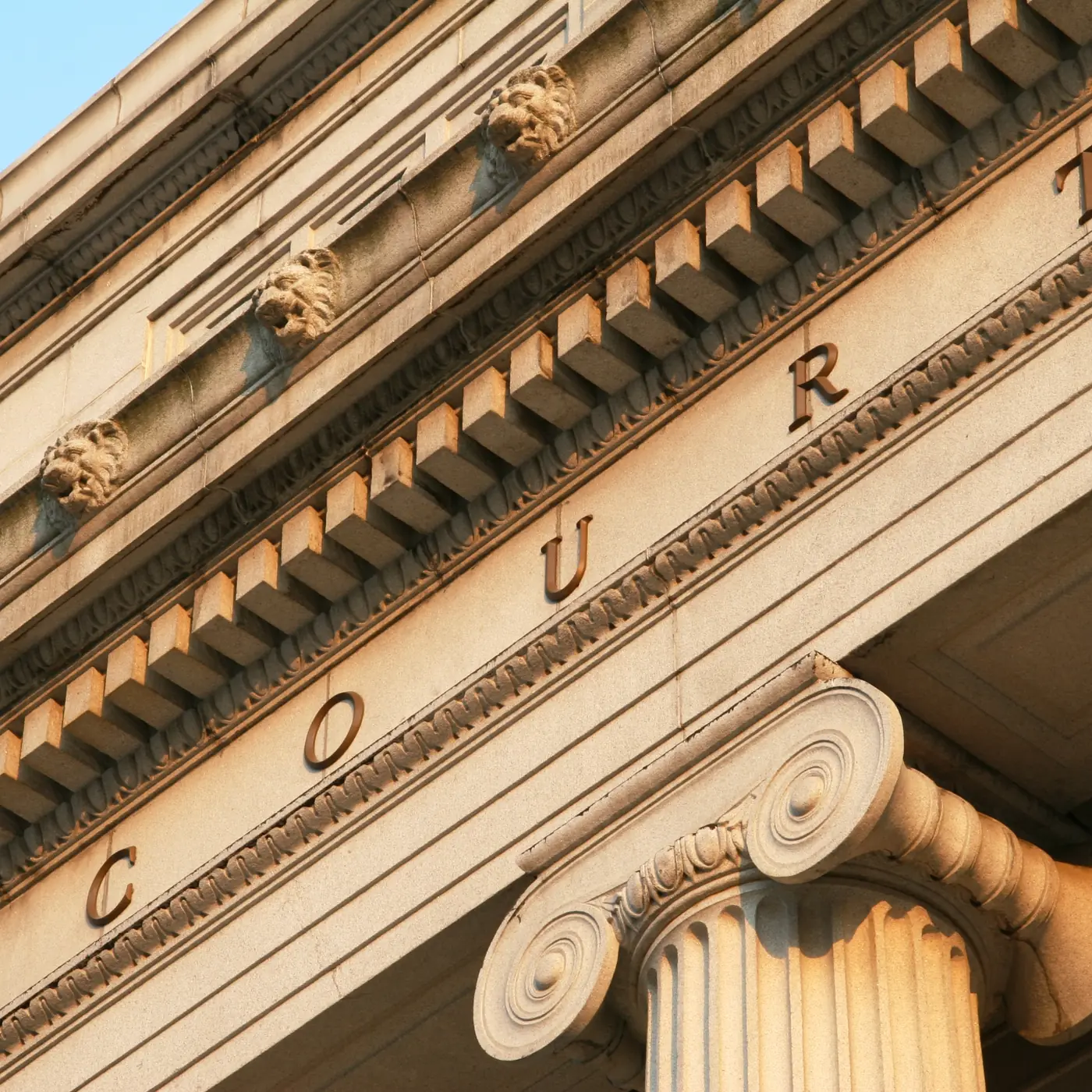 Dallas commercial litigation attorneys