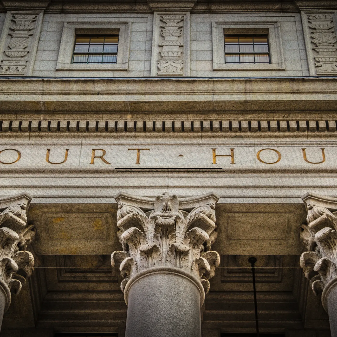 Dallas commercial litigation trial lawyer